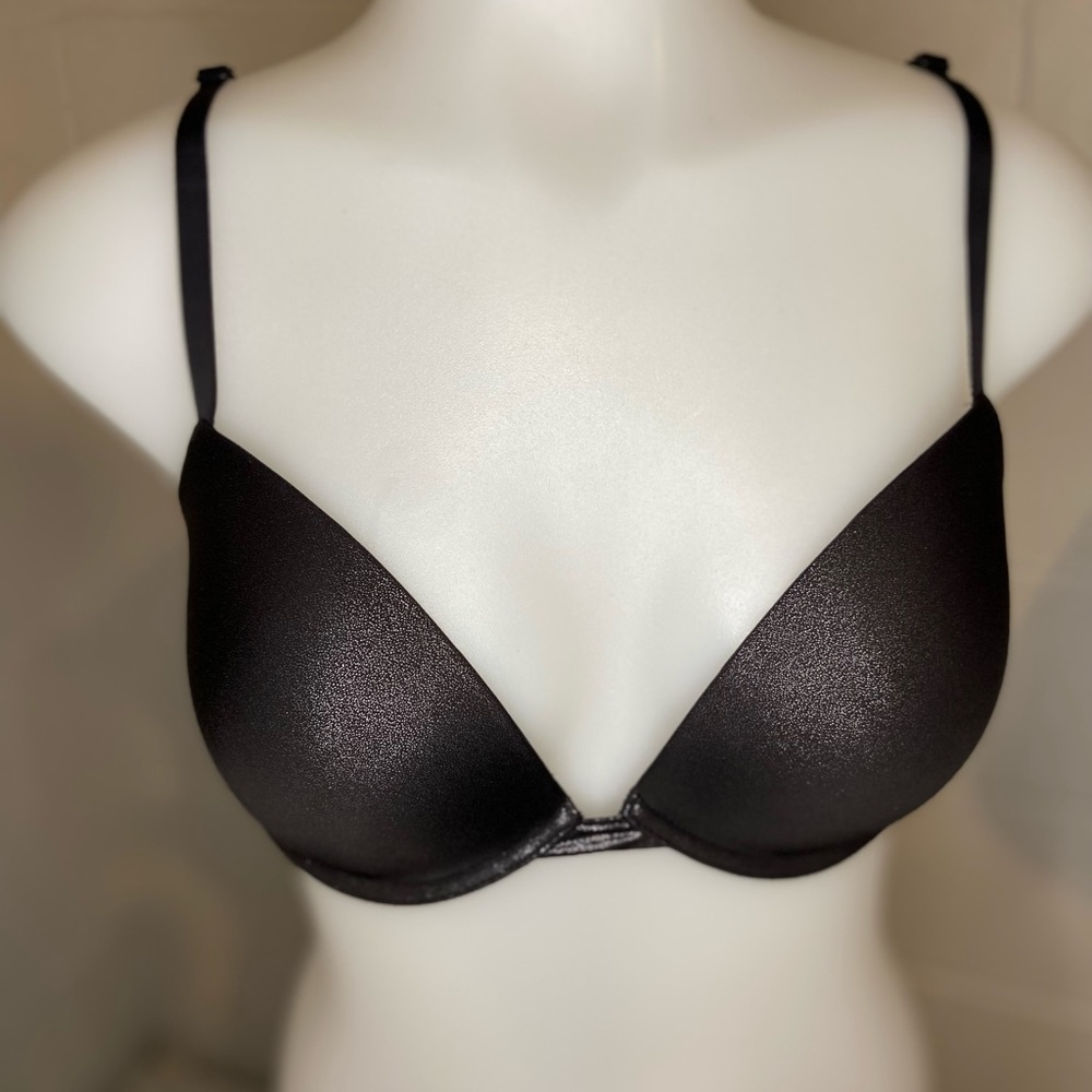 💜Victoria’s Secret 32 DD Padded Underwire Contour Plunge Bra Shimmering Black